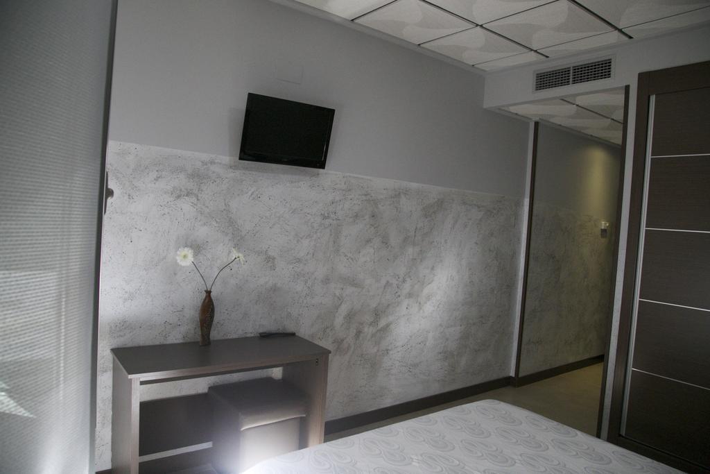 Nuñez Tomelloso Habitación foto